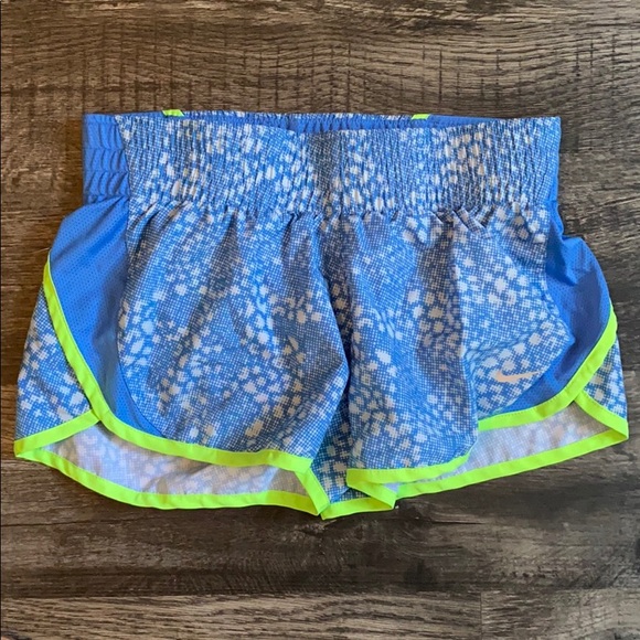 Nike Dri-Fit Running Shorts - Picture 1 of 4